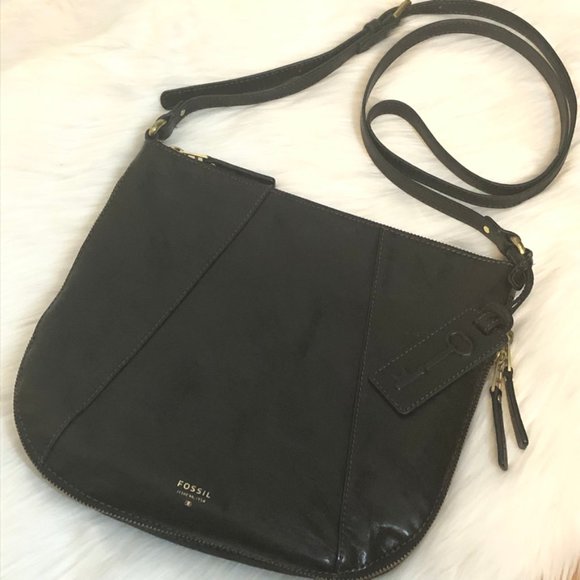 Fossil Handbags - Fossil Gwen Black Leather Hobo Crossbody Purse Expandable with Adjustable Strap